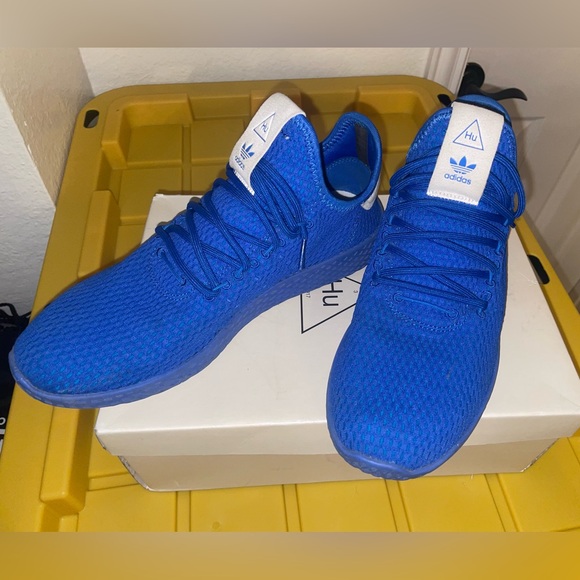 Pharrell Williams adidas HU - Picture 1 of 4